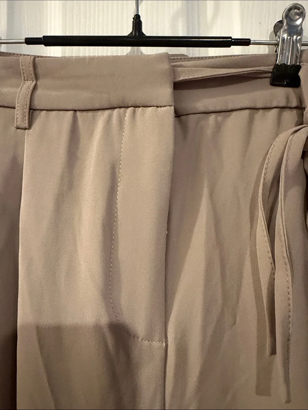 Wide-Leg women'sVERA MODA Dress Pants in Khaki - Untitled Brand